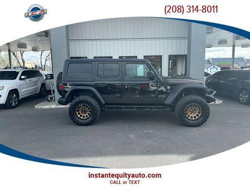 Used 2020 Jeep Wrangler Unlimited Rubicon image 1