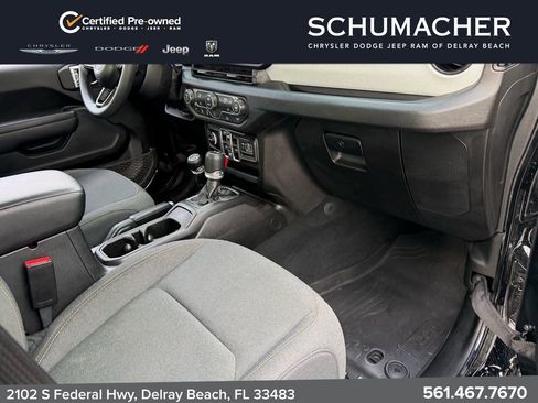 Used 2026 Jeep Gladiator Sport AWD/4WD image 17