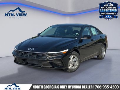 New 2026 Hyundai Elantra SE