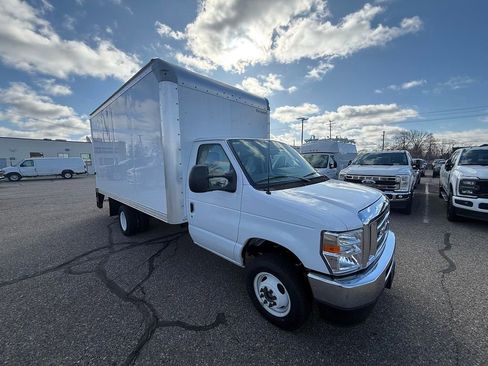 New 2025 Ford E-350 and Econoline 350 Super Duty w/ Power Equipment Group image 5