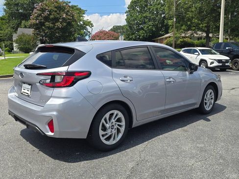 Used 2024 Subaru Impreza 2.0i AWD/4WD image 3