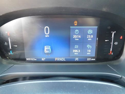 Used 2025 Ford Escape ST-Line FWD image 17
