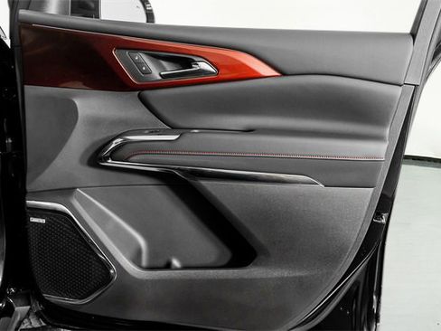 Used 2026 Chevrolet Traverse RS image 58