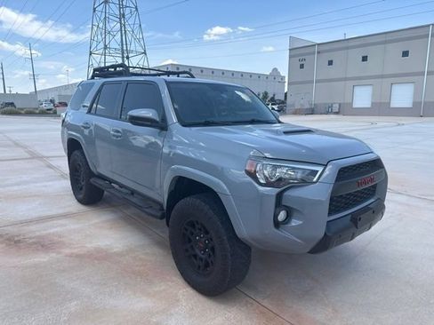 Used 2017 Toyota 4Runner TRD Pro AWD/4WD image 3