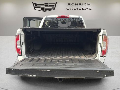 Used 2022 GMC Canyon Denali image 20
