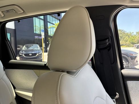 Certified 2024 MAZDA CX-90 3.3 Turbo S w/ Premium Plus AWD/4WD image 20