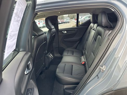 Used 2023 Volvo XC40 B5 Plus w/ Driver Assist Package image 24