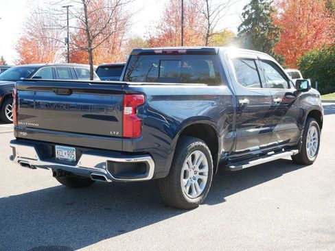 Used 2022 Chevrolet Silverado 1500 LTZ w/ LTZ Premium Package image 6