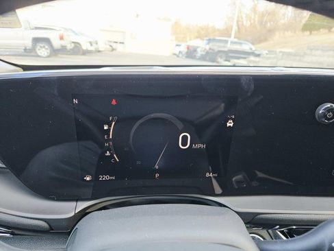 New 2026 Buick Envista Sport Touring w/ Convenience I Package FWD image 21