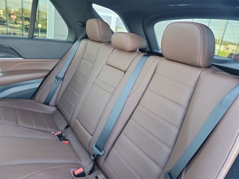 Used 2025 Mercedes-Benz GLE 450e 4MATIC image 15