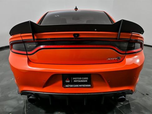 Used 2016 Dodge Charger SRT Hellcat w/ Harman/Kardon Audio Group image 9