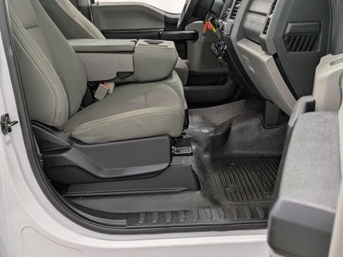 Used 2019 Ford F250 XL w/ STX Appearance Package AWD/4WD image 14