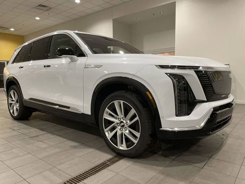 New 2026 Cadillac Vistiq Luxury image 8