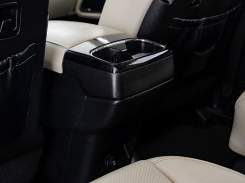 Used 2023 Kia Telluride S w/ S Sunroof Package FWD image 46