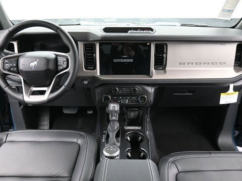 New 2025 Ford Bronco Outer Banks image 14
