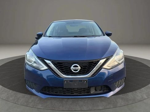 Used 2019 Nissan Sentra S FWD image 2