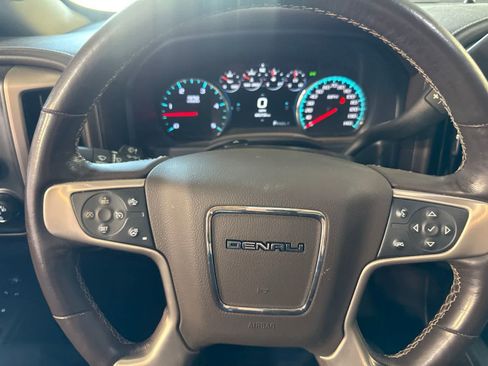 Used 2018 GMC Sierra 2500 Denali w/ Duramax Plus Package AWD/4WD image 24