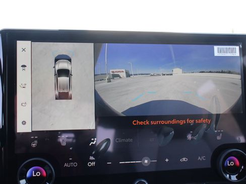 New 2026 Toyota C-HR AWD/4WD image 18
