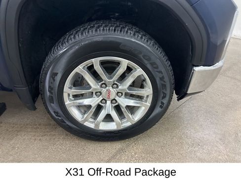 Used 2020 GMC Sierra 1500 SLT w/ X31 Off-Road Package AWD/4WD image 15