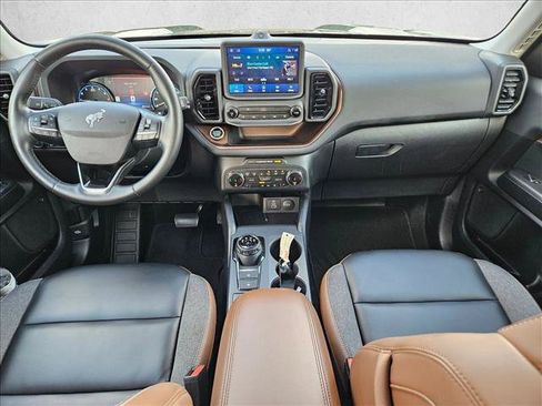 Used 2024 Ford Bronco Sport Outer Banks w/ Tech Package AWD/4WD image 16