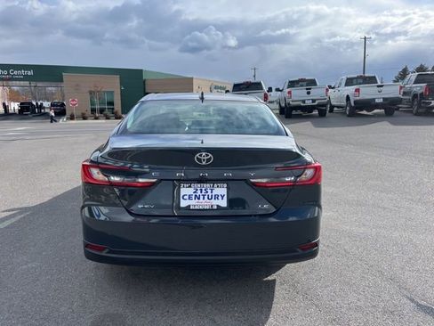 Used 2026 Toyota Camry LE image 10