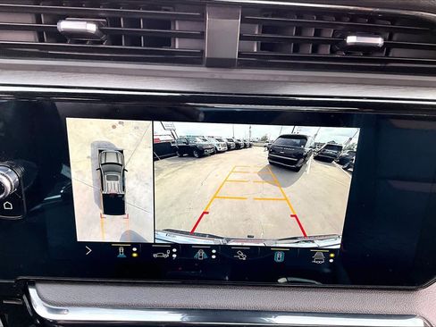 Used 2022 GMC Sierra 1500 AT4 w/ AT4 Premium Package image 27