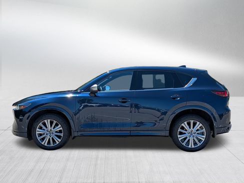 Used 2024 MAZDA CX-5 Signature AWD/4WD image 4