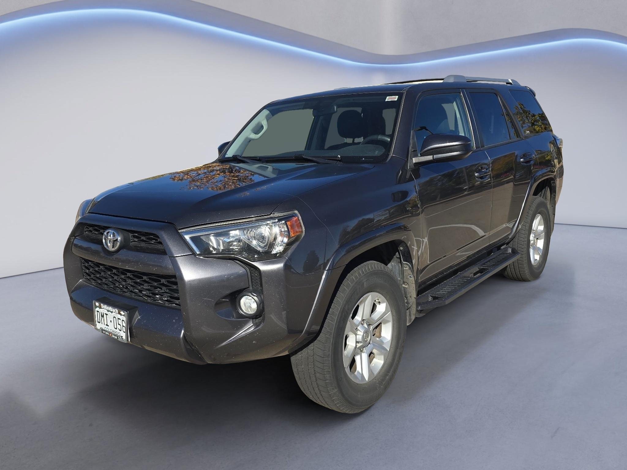 Used 2016 Toyota 4Runner SR5 AWD/4WD image 1