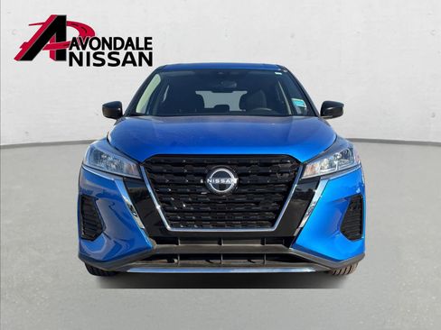 Used 2025 Nissan Kicks Play S image 5
