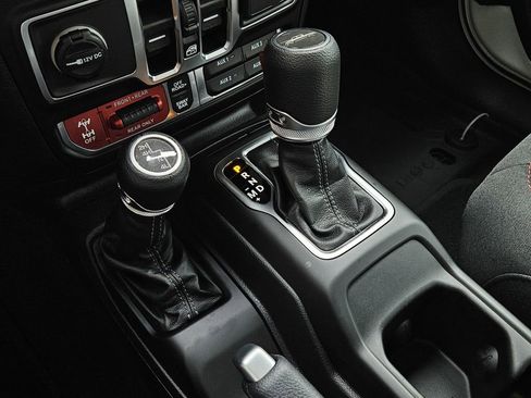 New 2026 Jeep Gladiator Rubicon AWD/4WD image 21