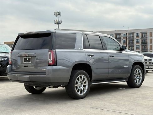 Used 2018 GMC Yukon SLE w/ SLE Value Package image 10