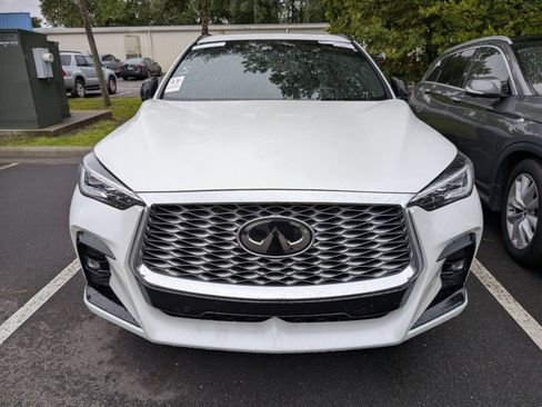 Used 2023 INFINITI QX55 Essential AWD/4WD image 7