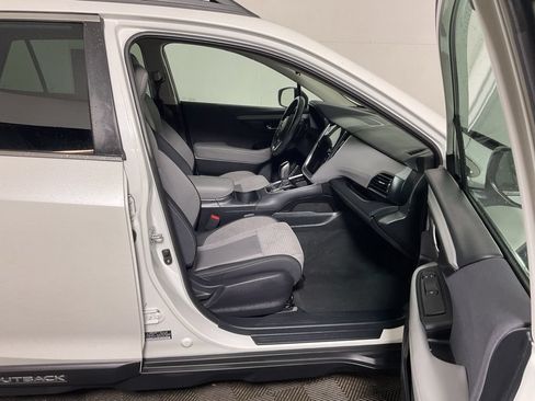 Used 2023 Subaru Outback Premium AWD/4WD image 37