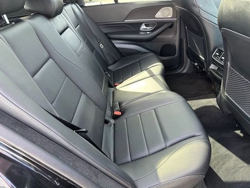 Used 2025 Mercedes-Benz GLE 350 4MATIC image 10