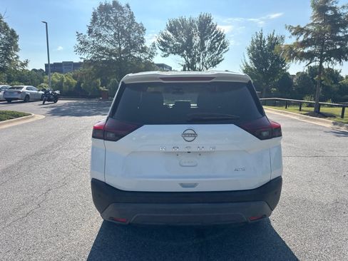 Used 2022 Nissan Rogue S AWD/4WD image 6