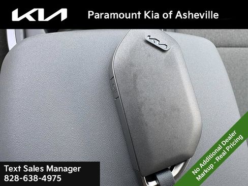New 2026 Kia K4 FWD image 28