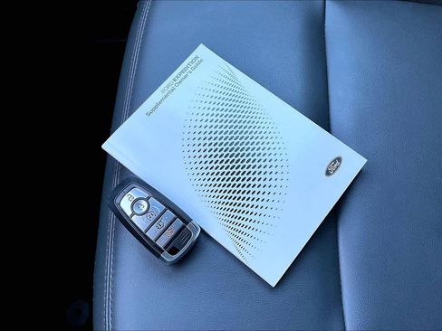 Certified 2025 Ford Expedition Active image 15