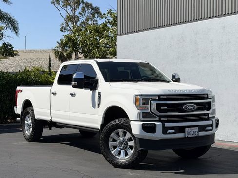 Used 2020 Ford F350 Platinum w/ FX4 Off-Road Package AWD/4WD image 1