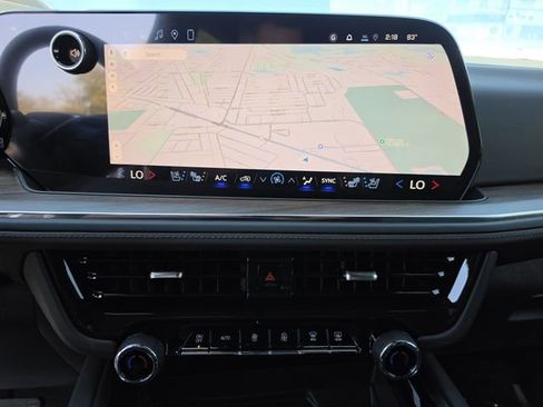 New 2026 Chevrolet Suburban High Country image 27