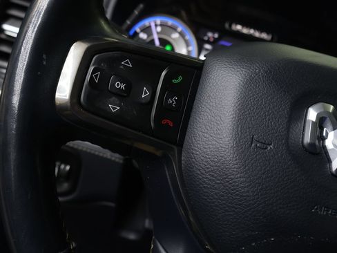Used 2021 RAM 1500 Limited AWD/4WD image 19
