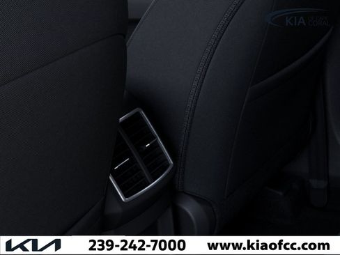 New 2026 Kia Sportage LX w/ LX Convenience Package FWD image 26
