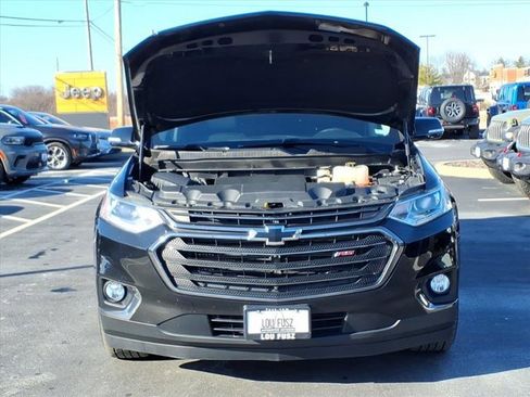 Used 2019 Chevrolet Traverse RS image 32