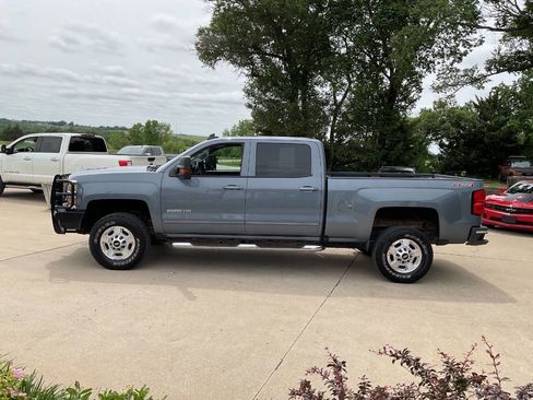 Used 2016 Chevrolet Silverado 2500 LT w/ All Star Edition AWD/4WD image 6