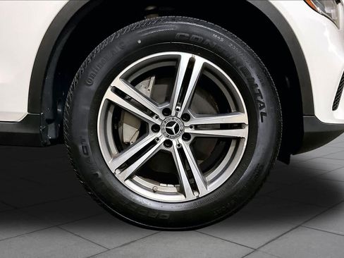 Used 2020 Mercedes-Benz GLC 300 4MATIC image 10