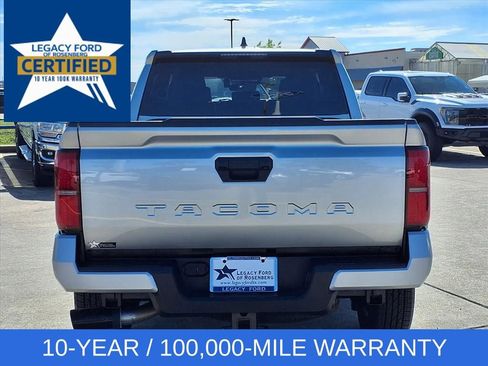 Used 2025 Toyota Tacoma SR5 image 5