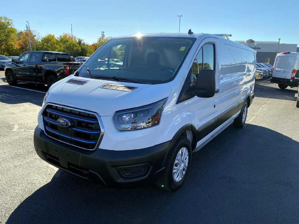 Used 2024 Ford E-Transit Low Roof RWD image 10