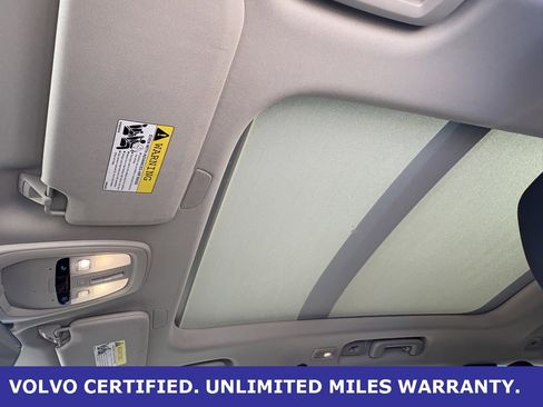 Certified 2025 Volvo XC90 B6 Plus image 29