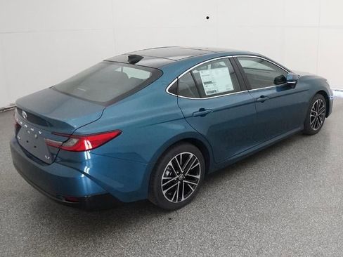 New 2026 Toyota Camry XLE image 9