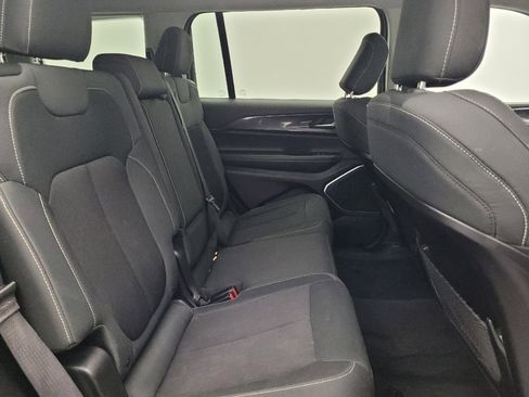 Used 2021 Jeep Grand Cherokee L Laredo w/ Luxury Tech Group I image 19