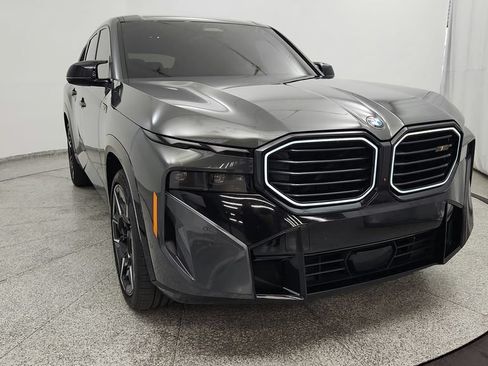 Used 2023 BMW XM AWD/4WD image 11